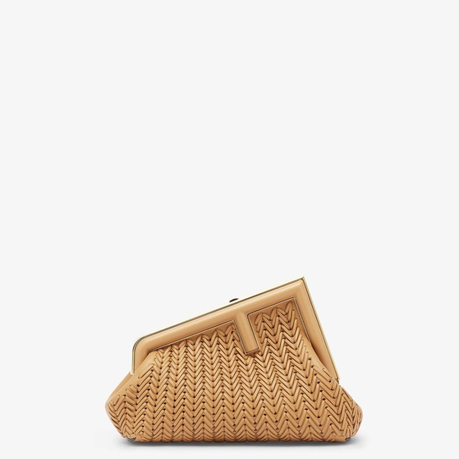 Donna Fendi Clutch E Pochette | Borsa In Pelle Intrecciata Marrone Chiaro