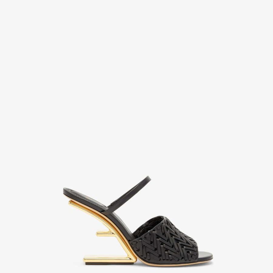 Donna Fendi Slides E Sandali | Sandalo Tacco Alto In Pelle Nera