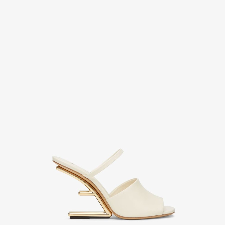 Donna Fendi Slides E Sandali | Sandalo Tacco Alto In Pelle Bianca