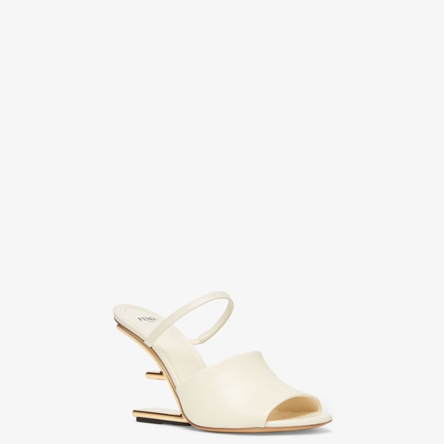 Donna Fendi Slides E Sandali | Sandalo Tacco Alto In Pelle Bianca