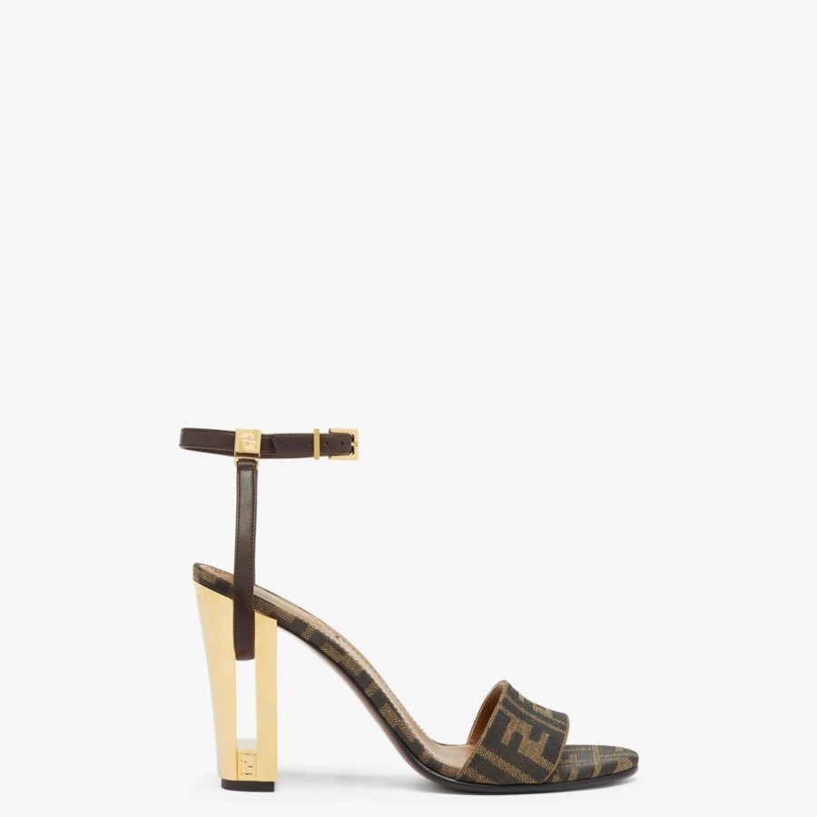 Donna Fendi Slides E Sandali | Sandalo Con Tacco Alto In Tessuto Marrone