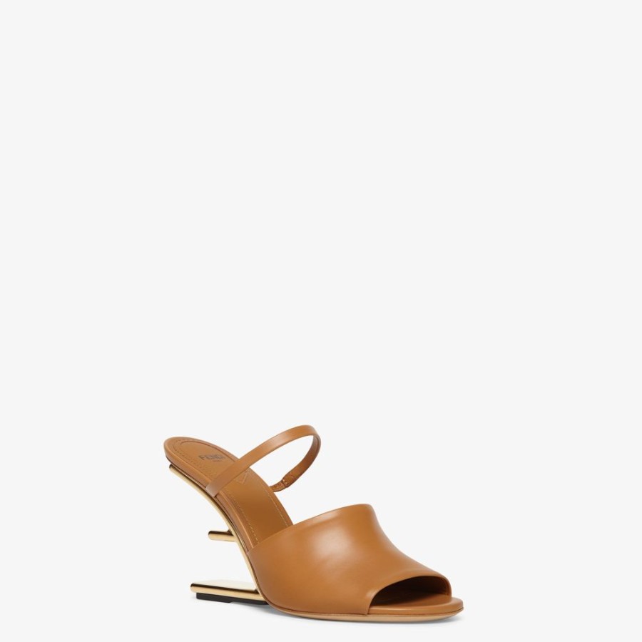 Donna Fendi Slides E Sandali | Sandalo Tacco Alto In Pelle Marrone