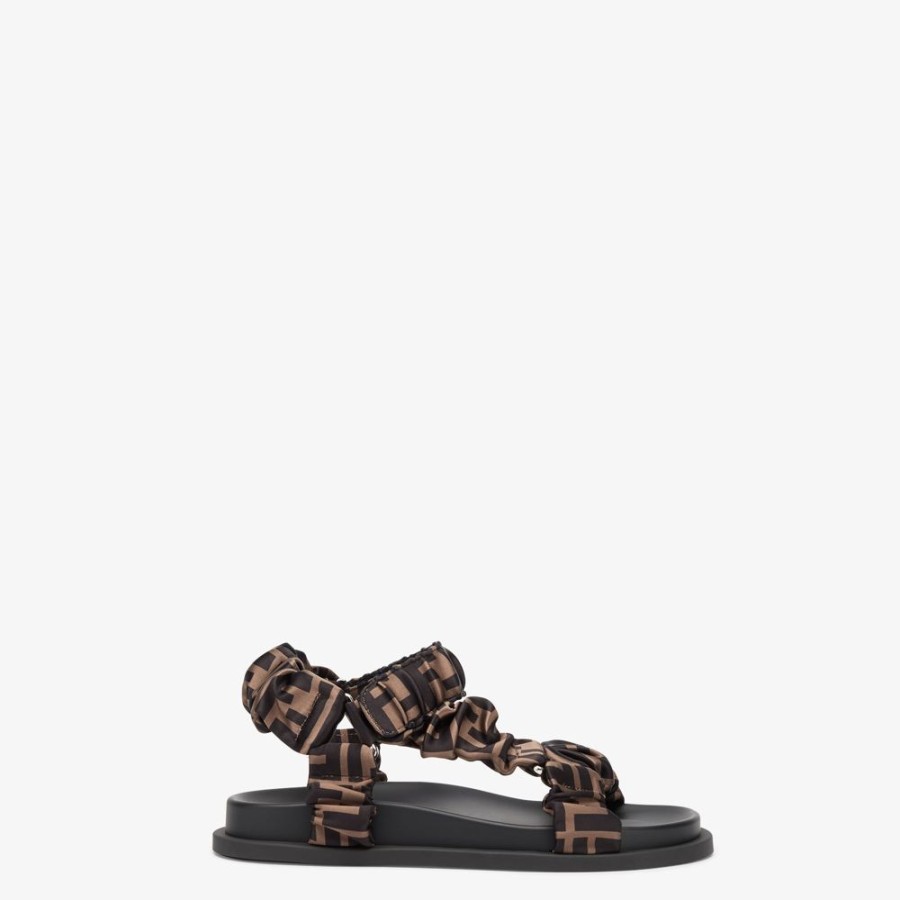 Donna Fendi Slides E Sandali | Sandalo In Raso Marrone