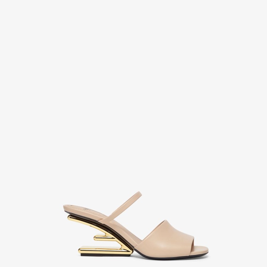 Donna Fendi Slides E Sandali | Sandalo Tacco Medio In Belle Beige